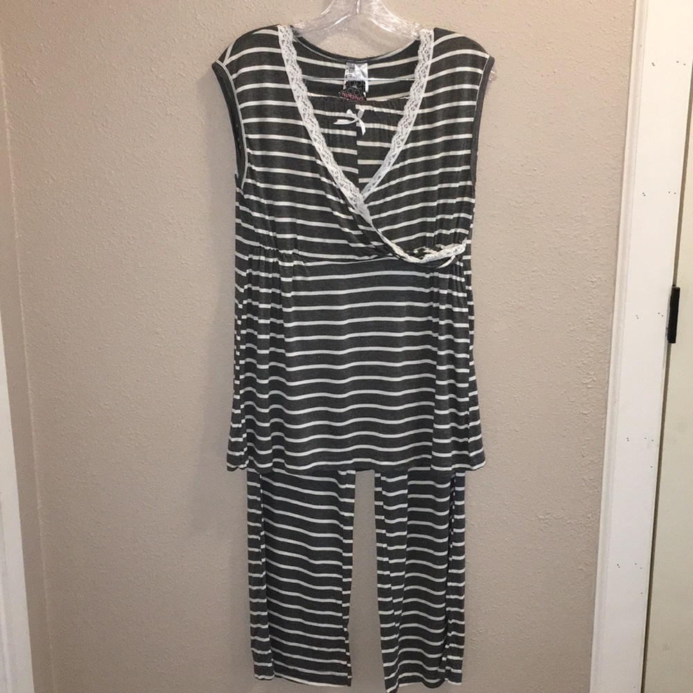 🍁Host Pick🍁Lamaze Maternity Sleep Set Sz M - Picture 5 of 6